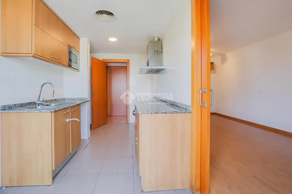 Cocina de Piso en venta en Montcada i Reixac con Aire acondicionado y Balcón