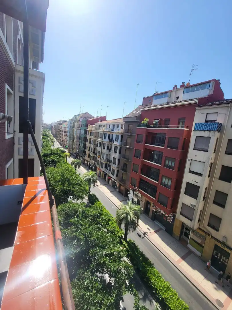 Exterior view of Flat for sale in Zaragoza  with Air Conditioner, Heating and Terrace