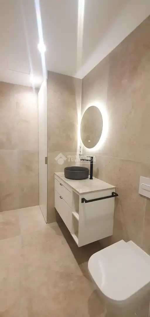 Baño de Piso en venta en Madrid con Calefacción