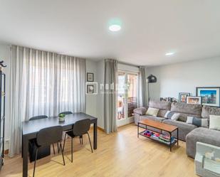 Bedroom of Flat for sale in Alcorcón  with Air Conditioner, Terrace and Swimming Pool