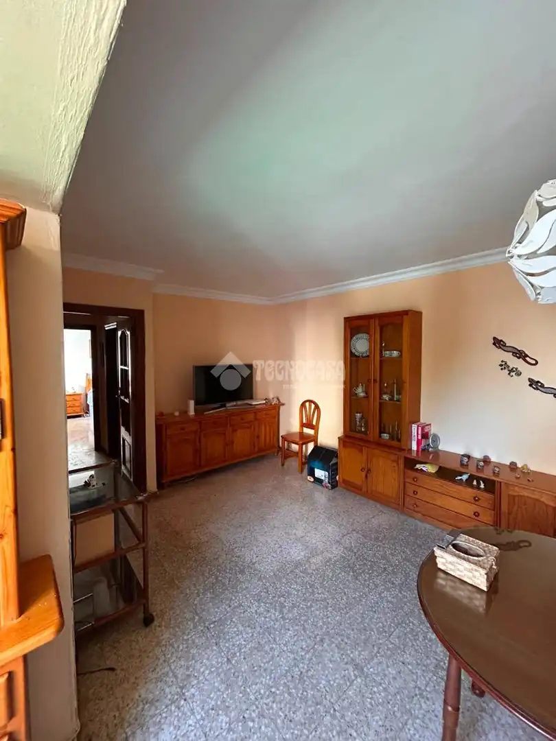 Sala d'estar de Pis en venda en Sevilla amb Aire condicionat