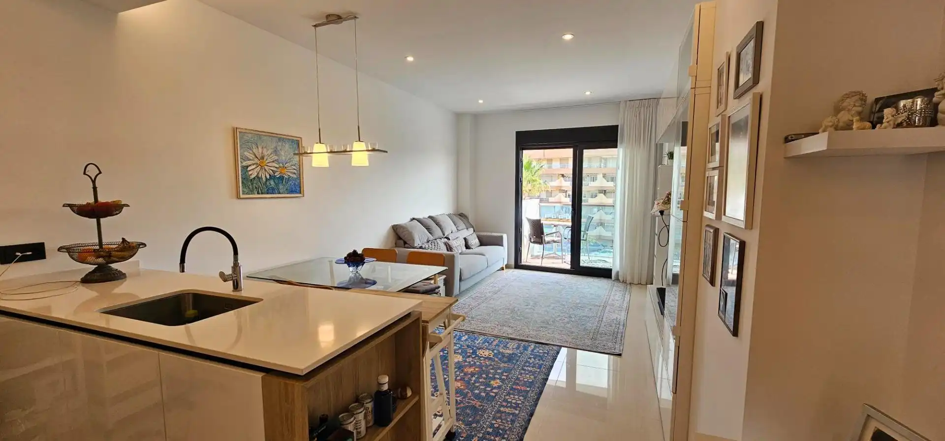 Sala de estar de Apartamento en venta en Guardamar del Segura con Aire acondicionado, Terraza y Trastero