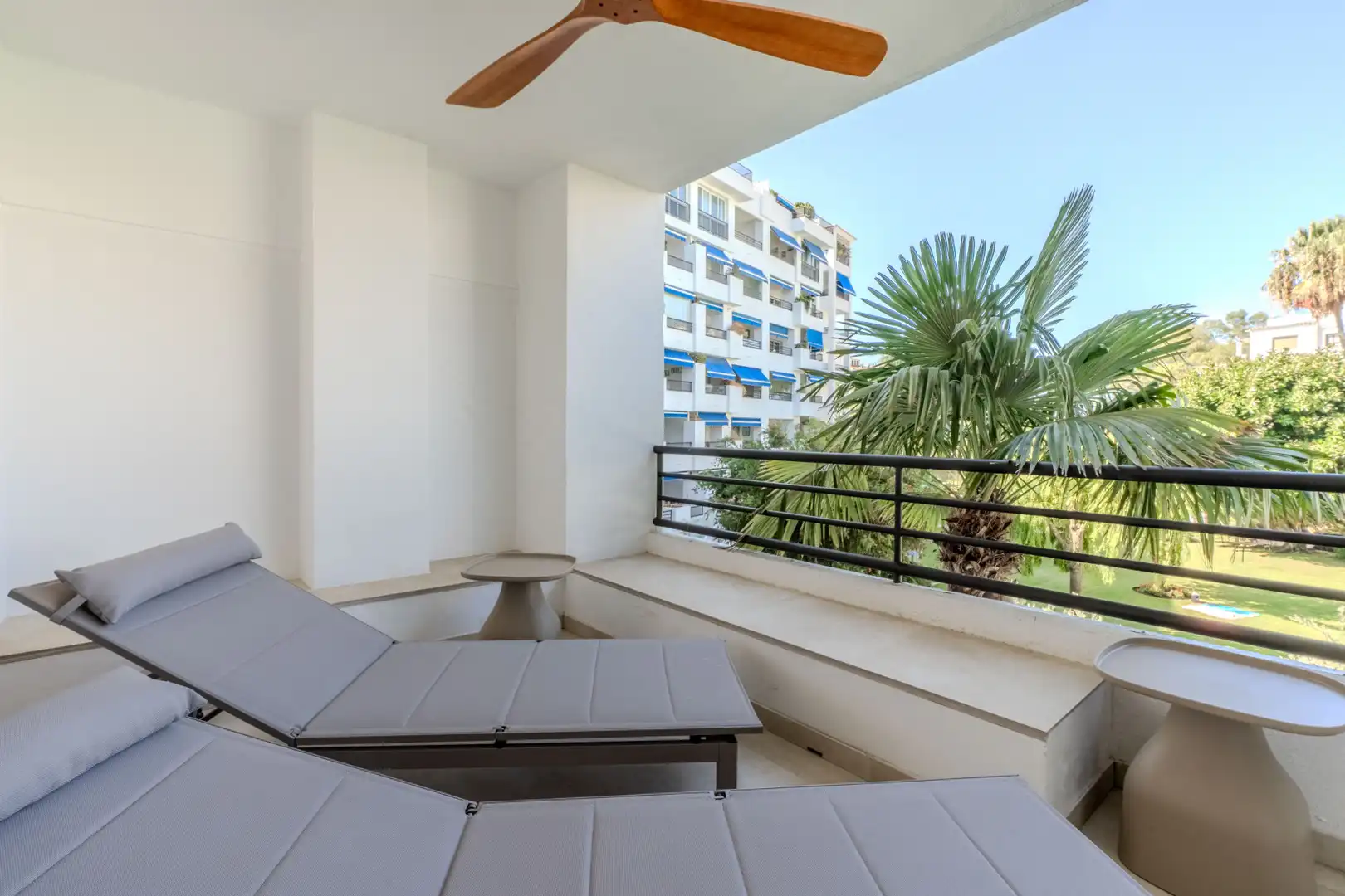 Apartament amb piscina en venda a Nueva Andalucía, imagen 23