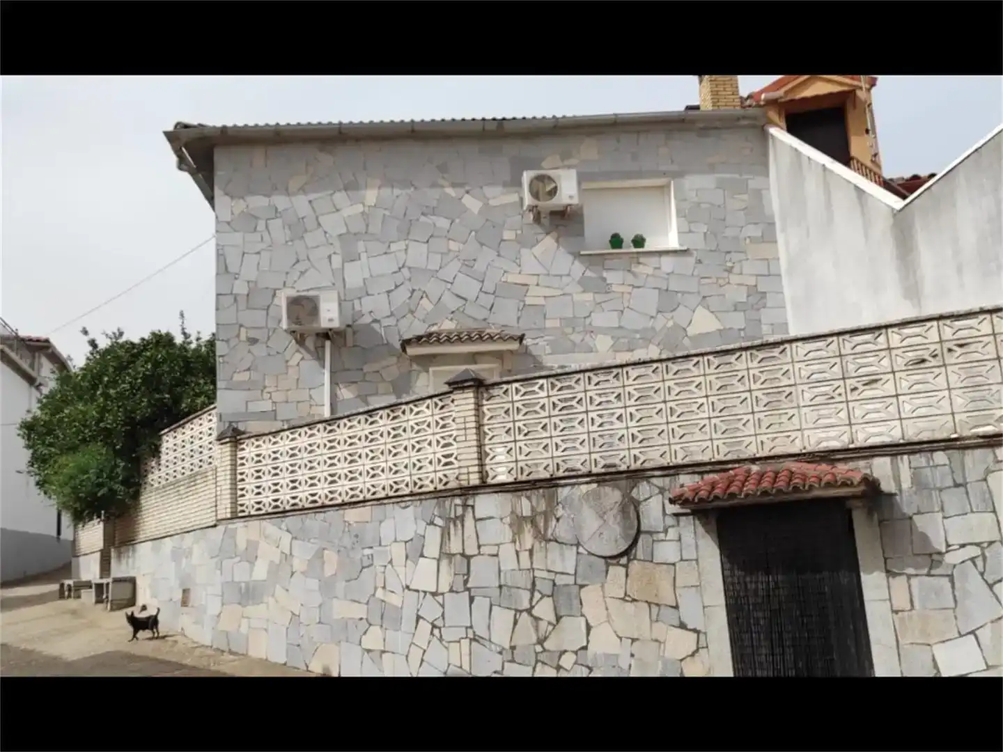 Vista exterior de Pis en venda en Pozuelo de Zarzón, Cáceres