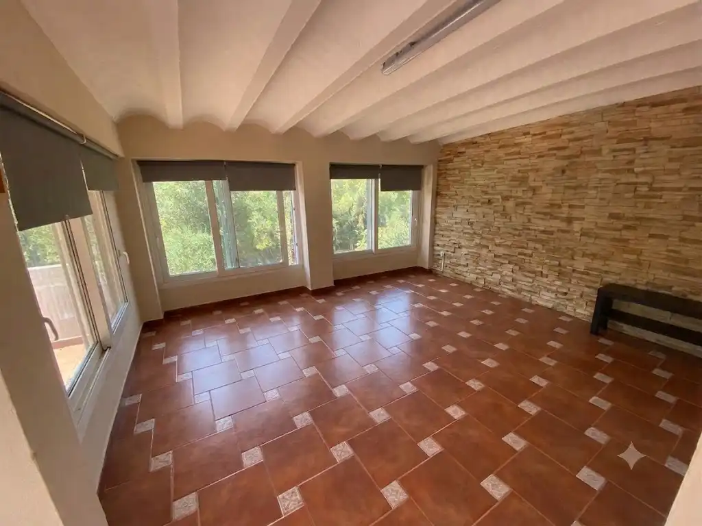 Casa o xalet en venda en Los Barrios amb Jardí privat, Terrassa i Traster