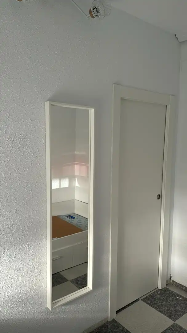 Room in Calle Segovia, 12, Peñamefecit - Avda Barcelona