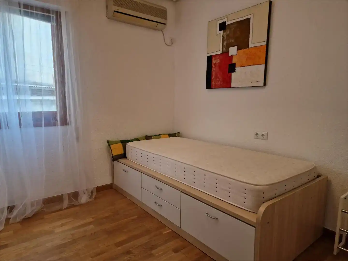 Bedroom of Flat for rent in Elche / Elx  with Air Conditioner, Parquet flooring and Furnished