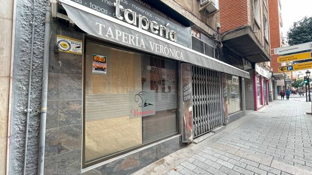 Local comercial en Alquiler en Calle Dionisio Guardiola, 40 en Centro