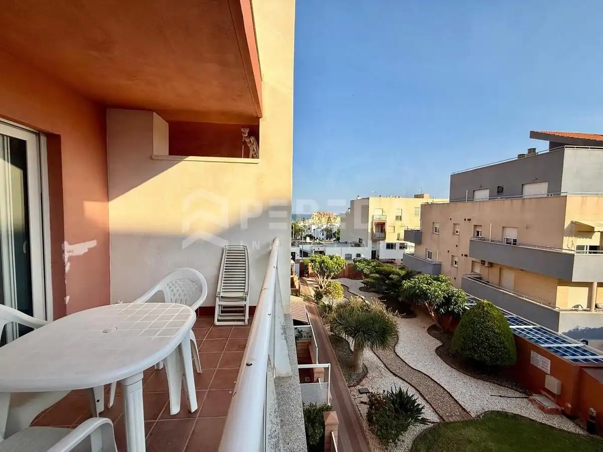 Terrassa de Apartament en venda en Roquetas de Mar amb Piscina comunitària