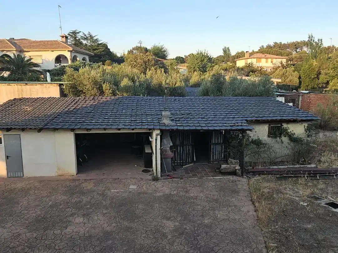 Vista exterior de Piso en venta en Valdemorillo con Aire acondicionado, Jardín privado y Trastero