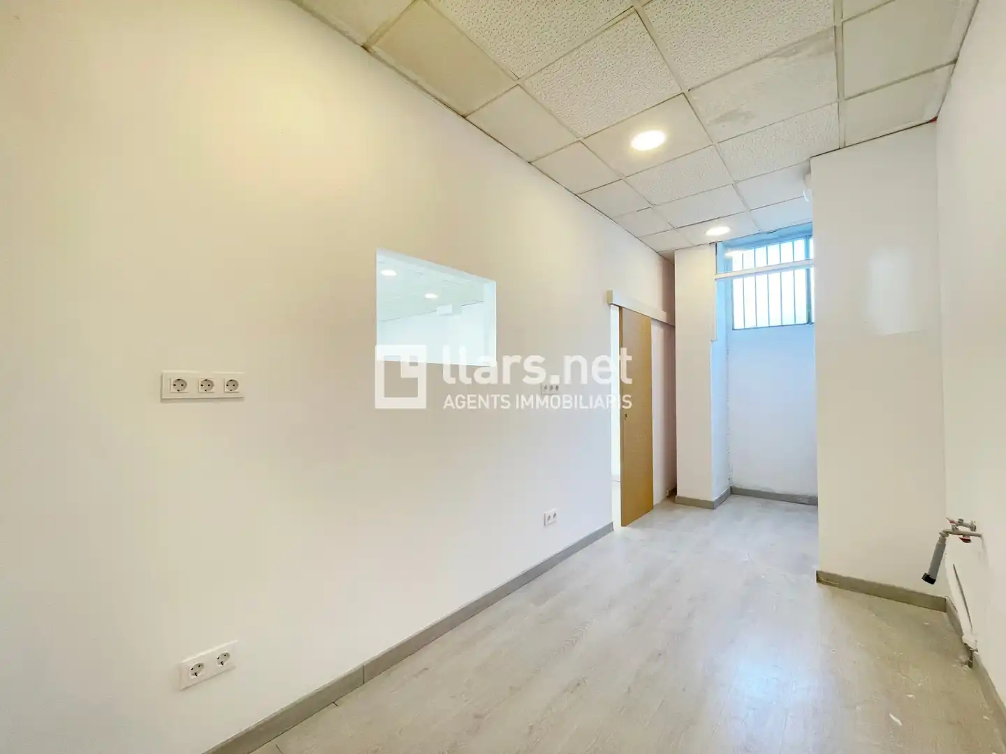 Local de alquiler en Sitges con Aire acondicionado