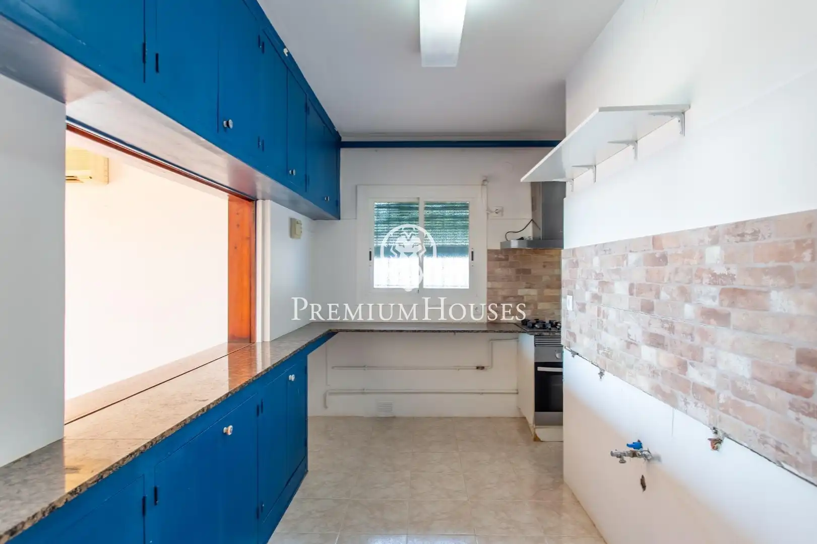 Cocina de Casa o chalet en venta en Arenys de Mar con Jardín privado, Terraza y Balcón