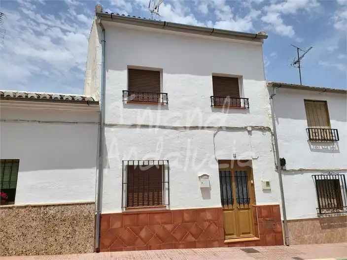 Vista exterior de Casa adosada en venta en Humilladero con Trastero