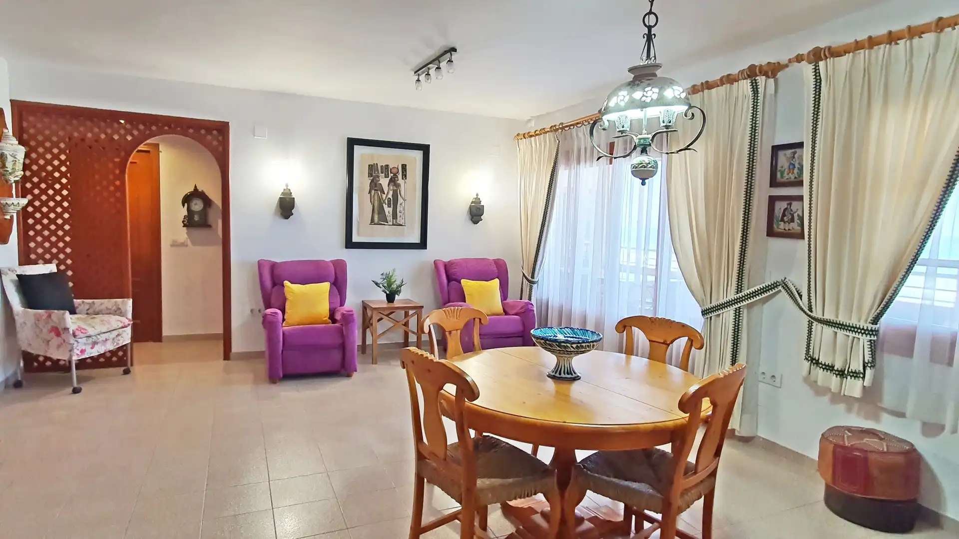 Comedor de Apartamento de alquiler en Miramar con Aire acondicionado, Terraza y Amueblado