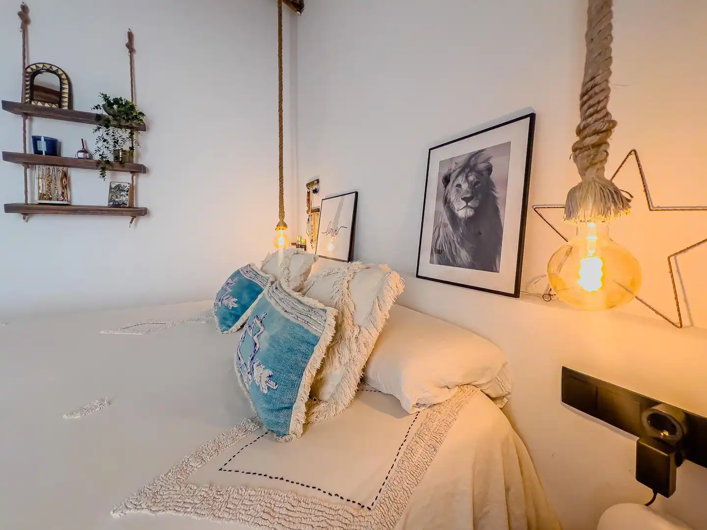 Habitación de Casa o chalet en venta en Molins de Rei con Aire acondicionado, Calefacción y Terraza