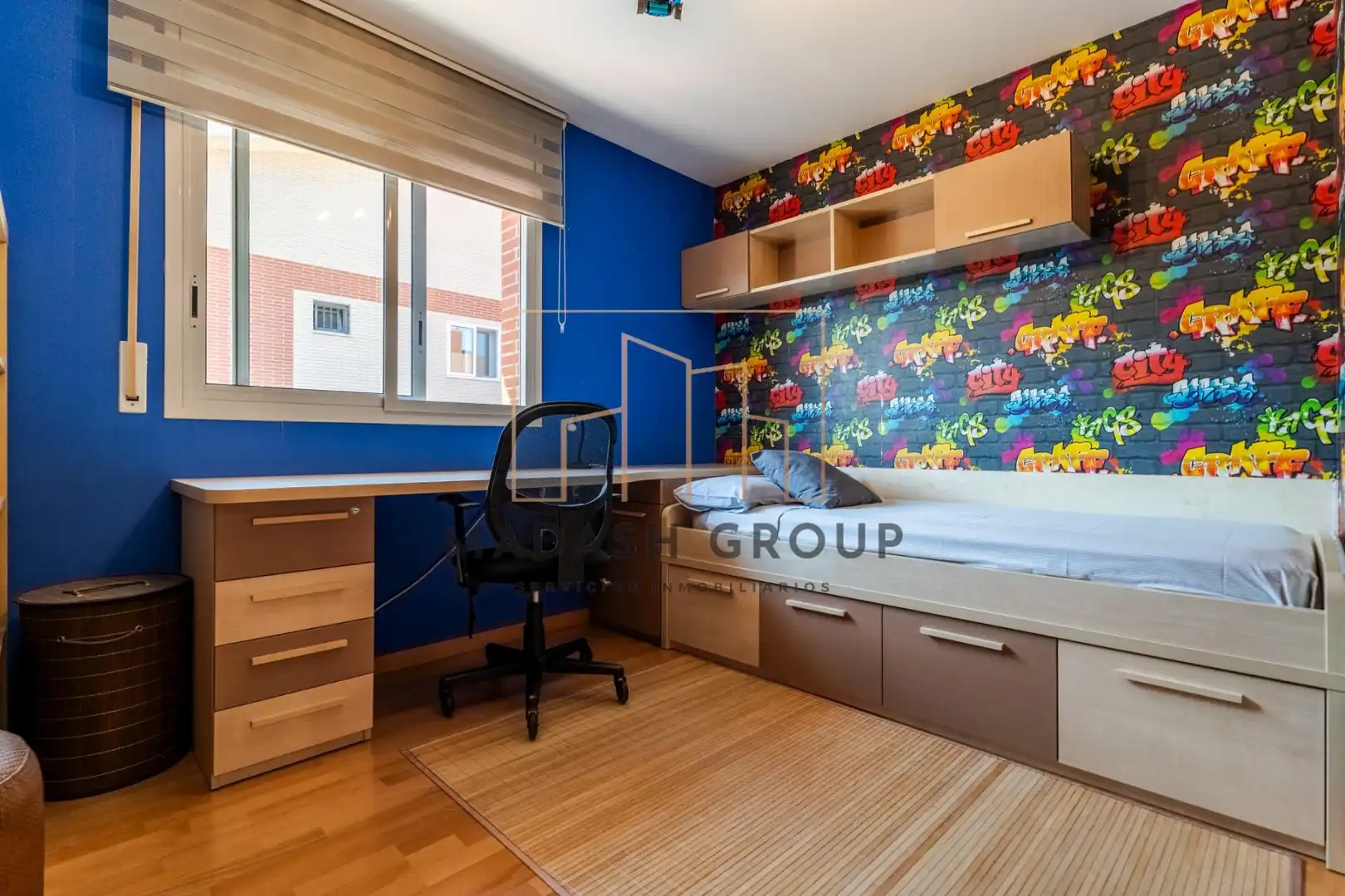 Casa aparellada amb piscina en venda a Carrer PRESIDENT MACIA, imagen 30