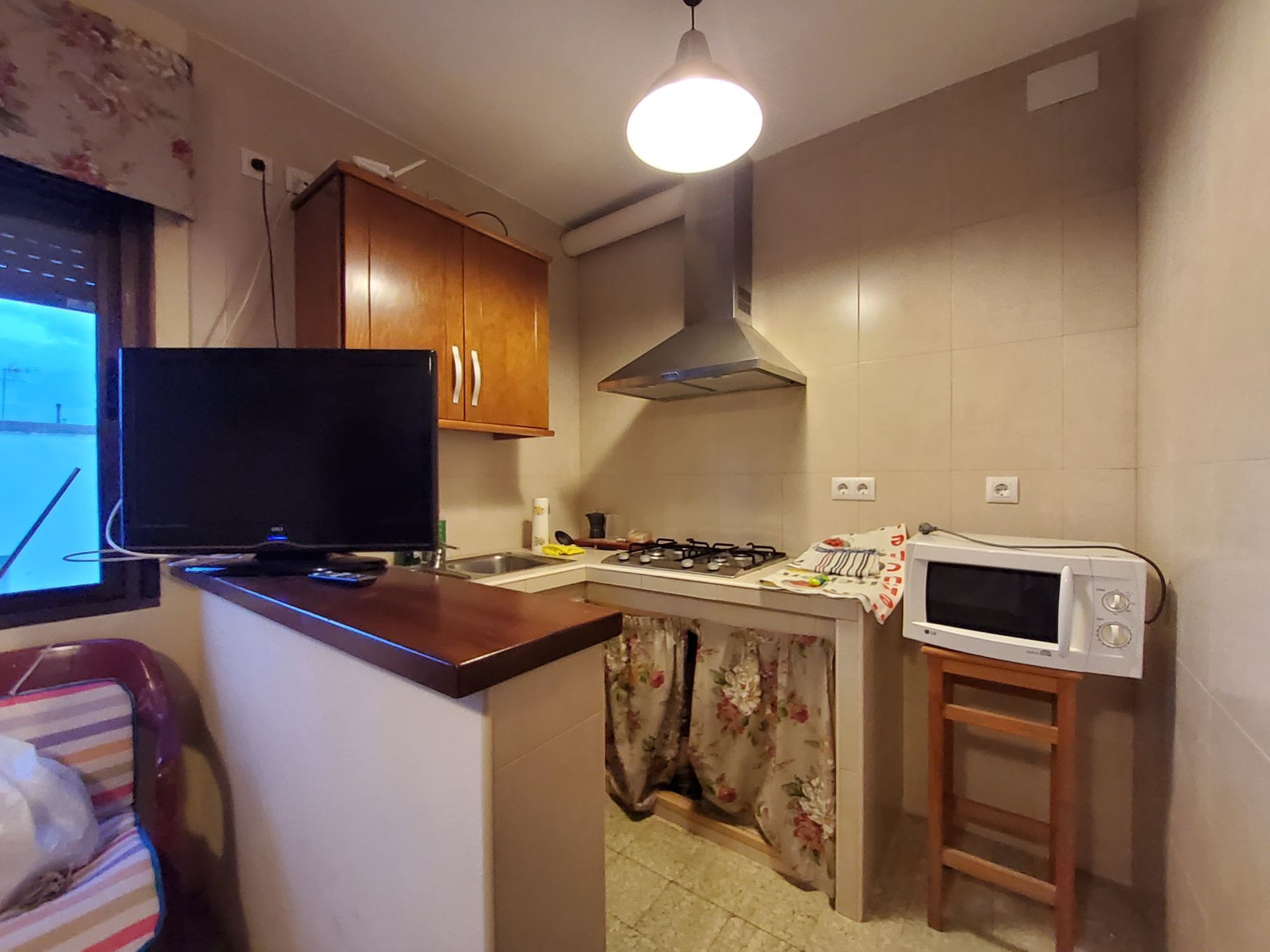 Kitchen of House or chalet for sale in Cardeña  with Air Conditioner, Private garden and Storage room