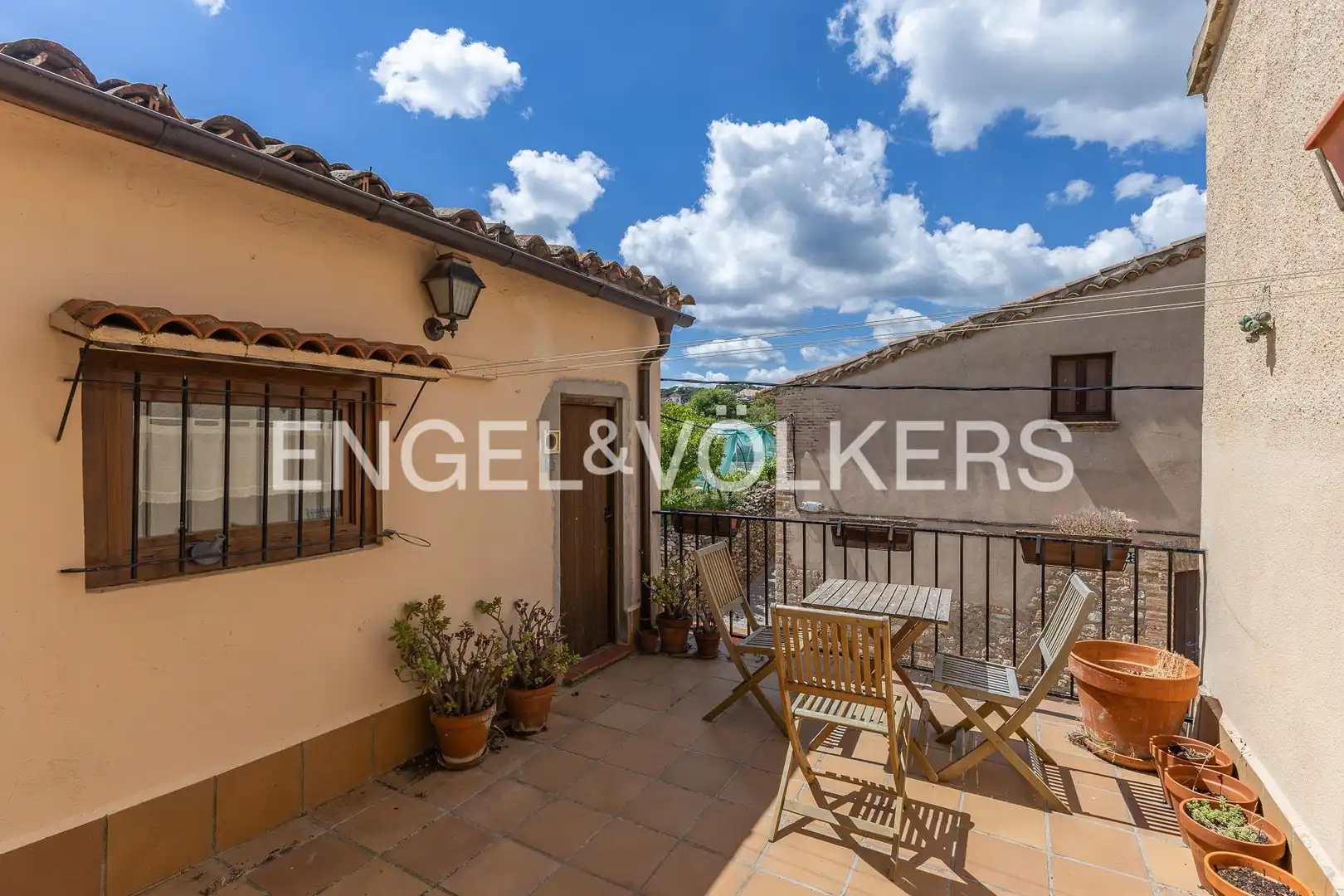 Terrasse von Haus oder Chalet zum Verkauf in El Bruc mit Heizung, Terrasse und Möbliert
