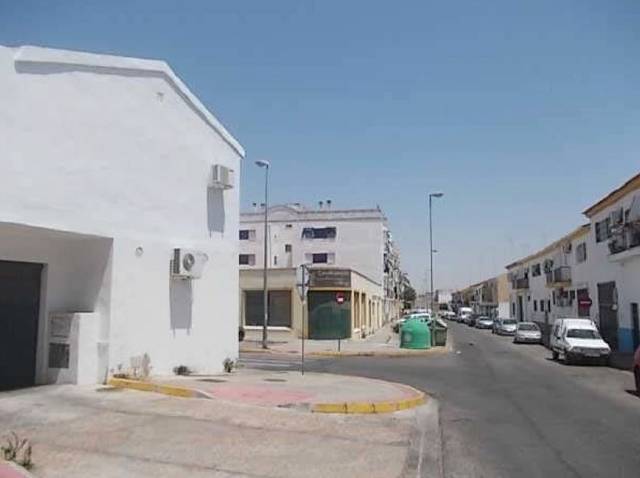 Garaje en Venta en PINTOR AMALIO G.DEL MORAL en Vista Azul - Consolación