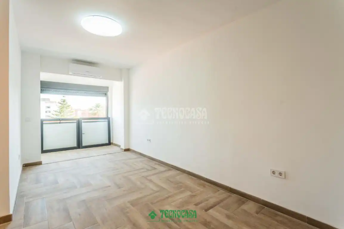 Bedroom of Flat for sale in Almería  with Air Conditioner