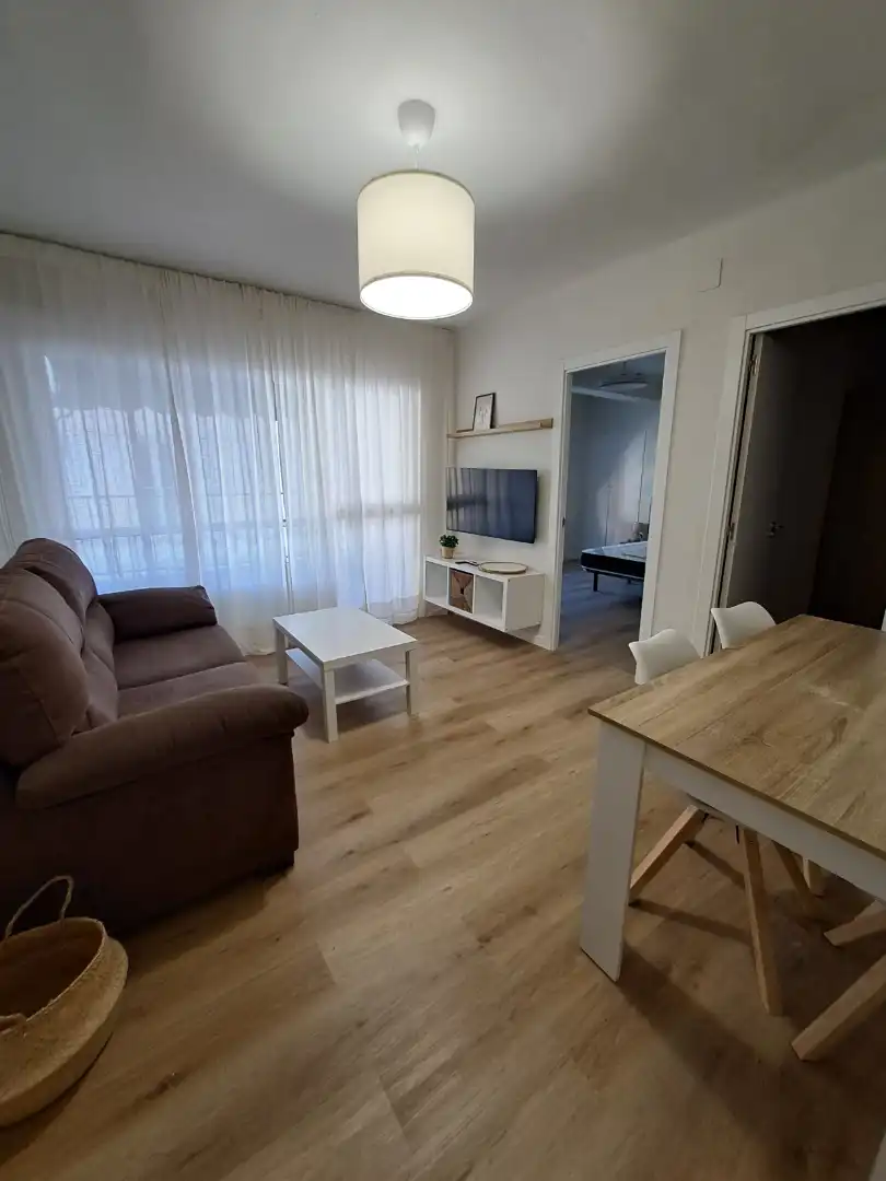 Wohnung mit Aufzug zur Miete in Calle Fernando el Católico, imagen 2