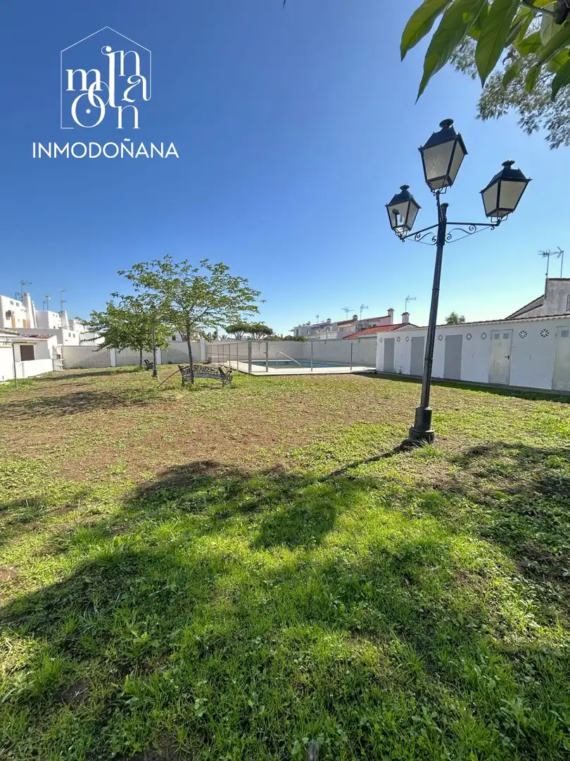 Jardín de Casa adosada en venta en Almonte con Jardín privado, Terraza y Trastero