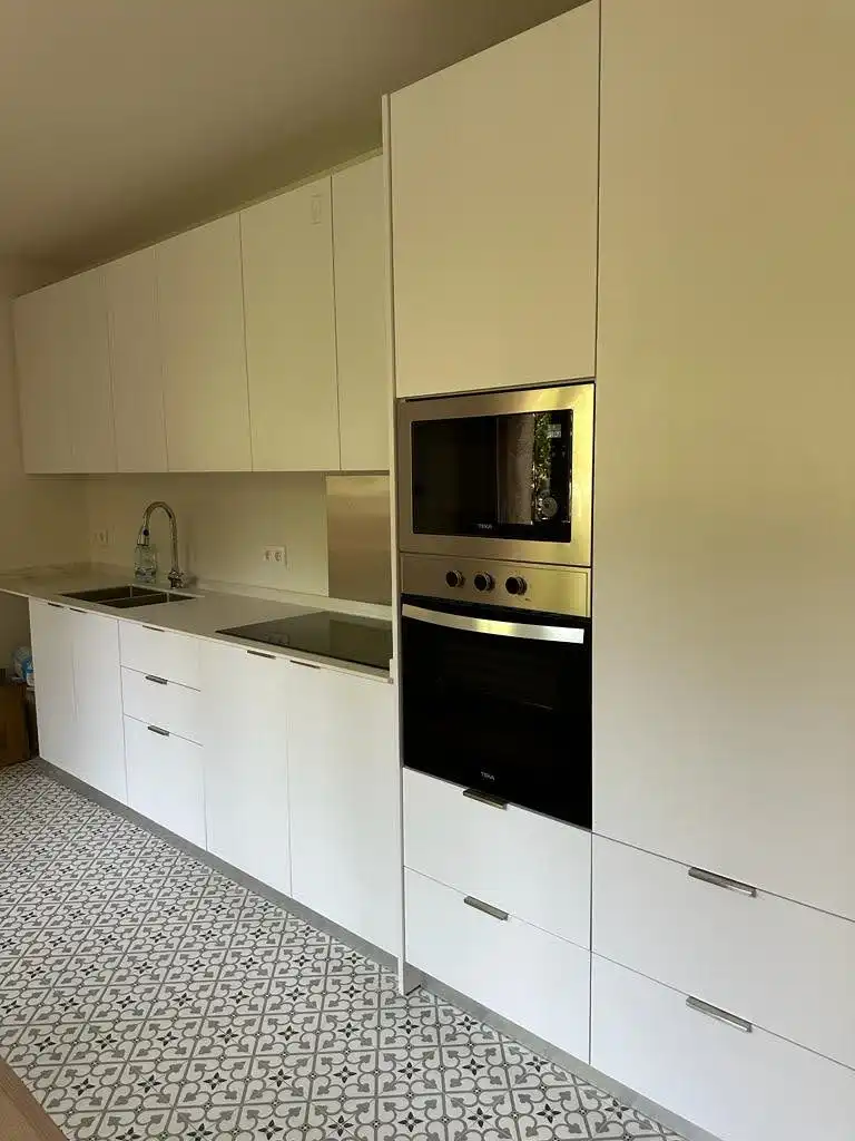 Cuina de Pis per a compartir en Lleida amb Aire condicionat, Calefacció i Parquet