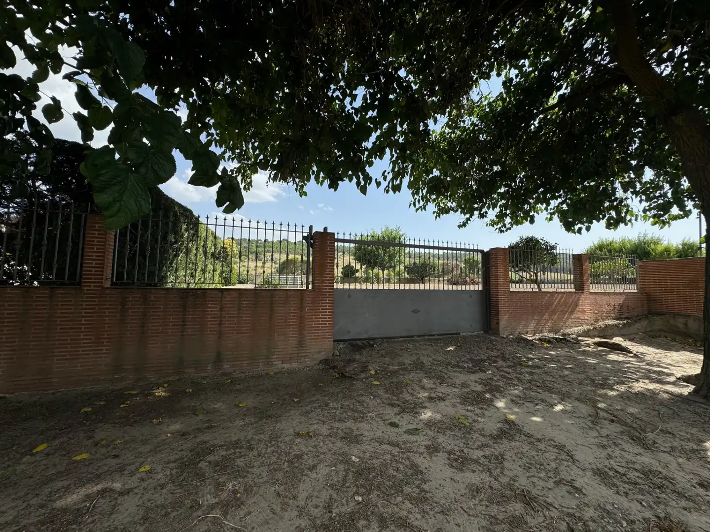 Terreno residencial en venta en Calle Parque Sur
