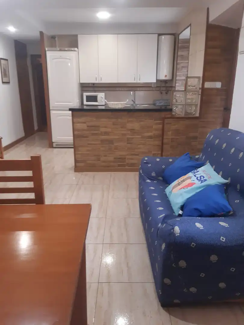 Sala de estar de Piso de alquiler en Sotés con Calefacción y Amueblado