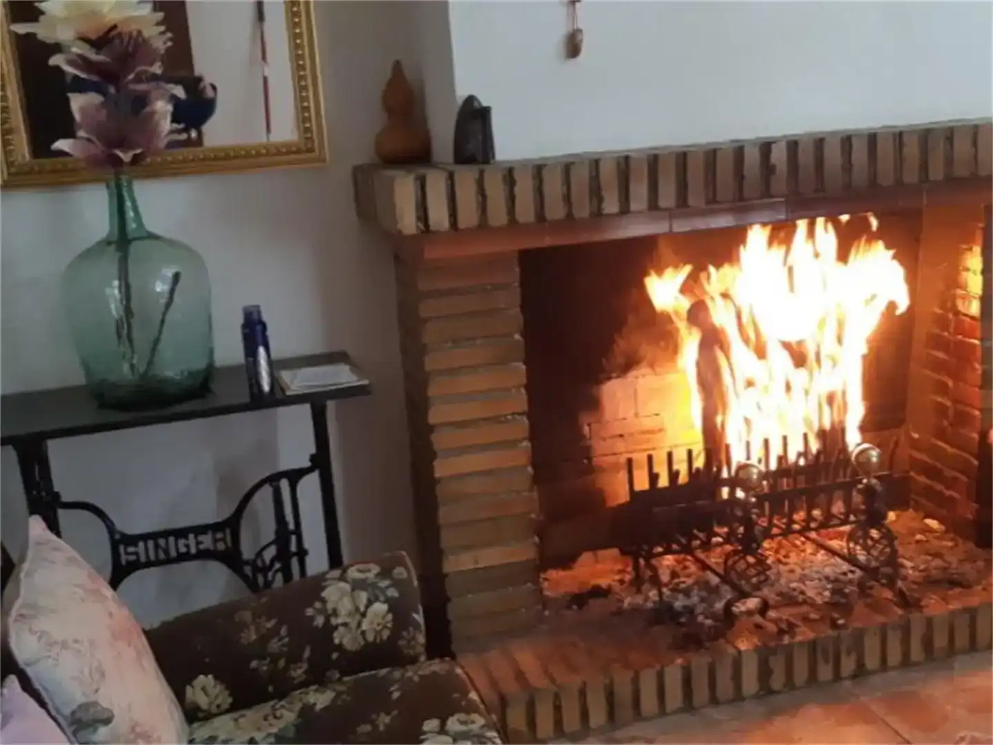Sala de estar de Casa o chalet de alquiler en Navaluenga con Jardín privado, Amueblado y Balcón