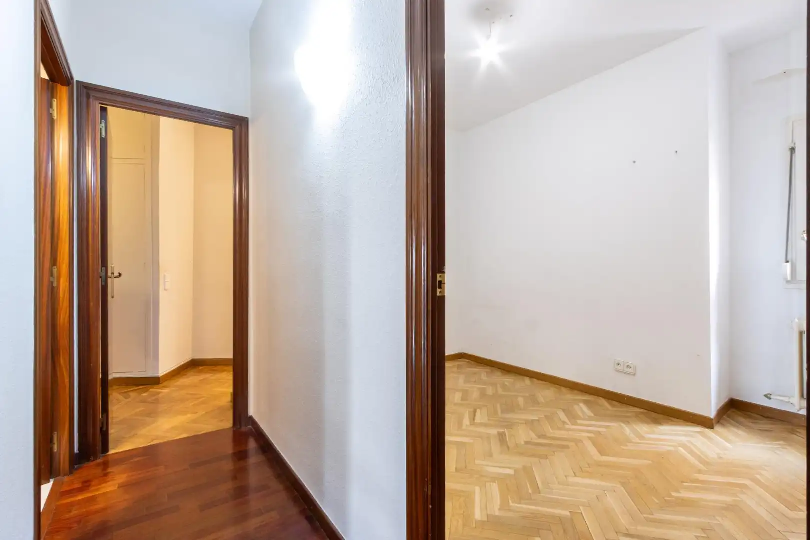 Attic for sale in Sabadell  with Air Conditioner, Heating and Parquet flooring
