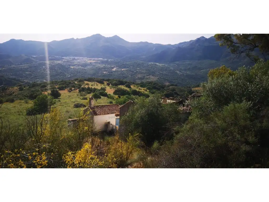 Casa o chalet en venta en Benadalid