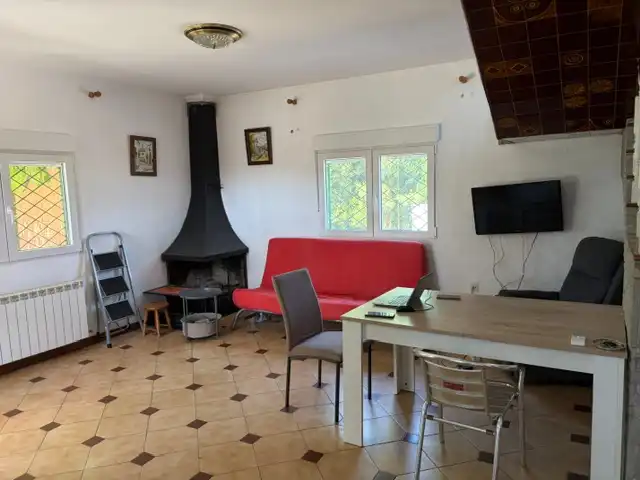 Wohnzimmer von Haus oder Chalet zum Verkauf in Els Hostalets de Pierola mit Klimaanlage, Heizung und Privatgarten