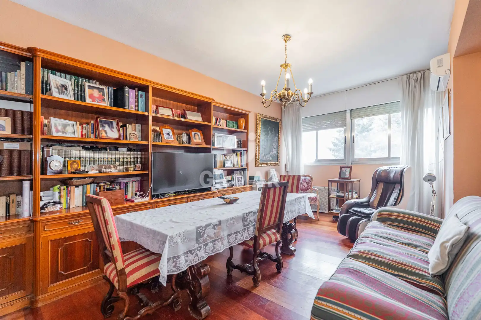 Sala de estar de Piso en venta en Madrid con Calefacción, Jardín privado y Trastero