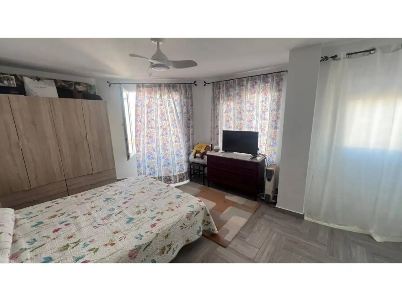 Bedroom of Flat for sale in Betxí  with Air Conditioner, Terrace and Furnished