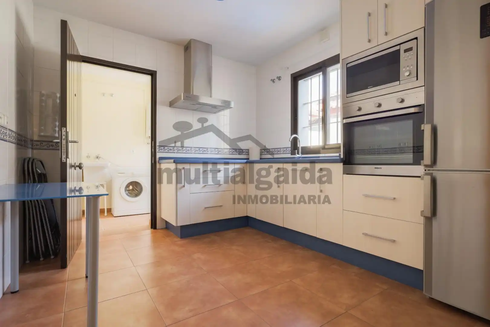 Kitchen of Detached homes for sale in Sanlúcar de Barrameda  with Air Conditioner, Private garden and Terrace