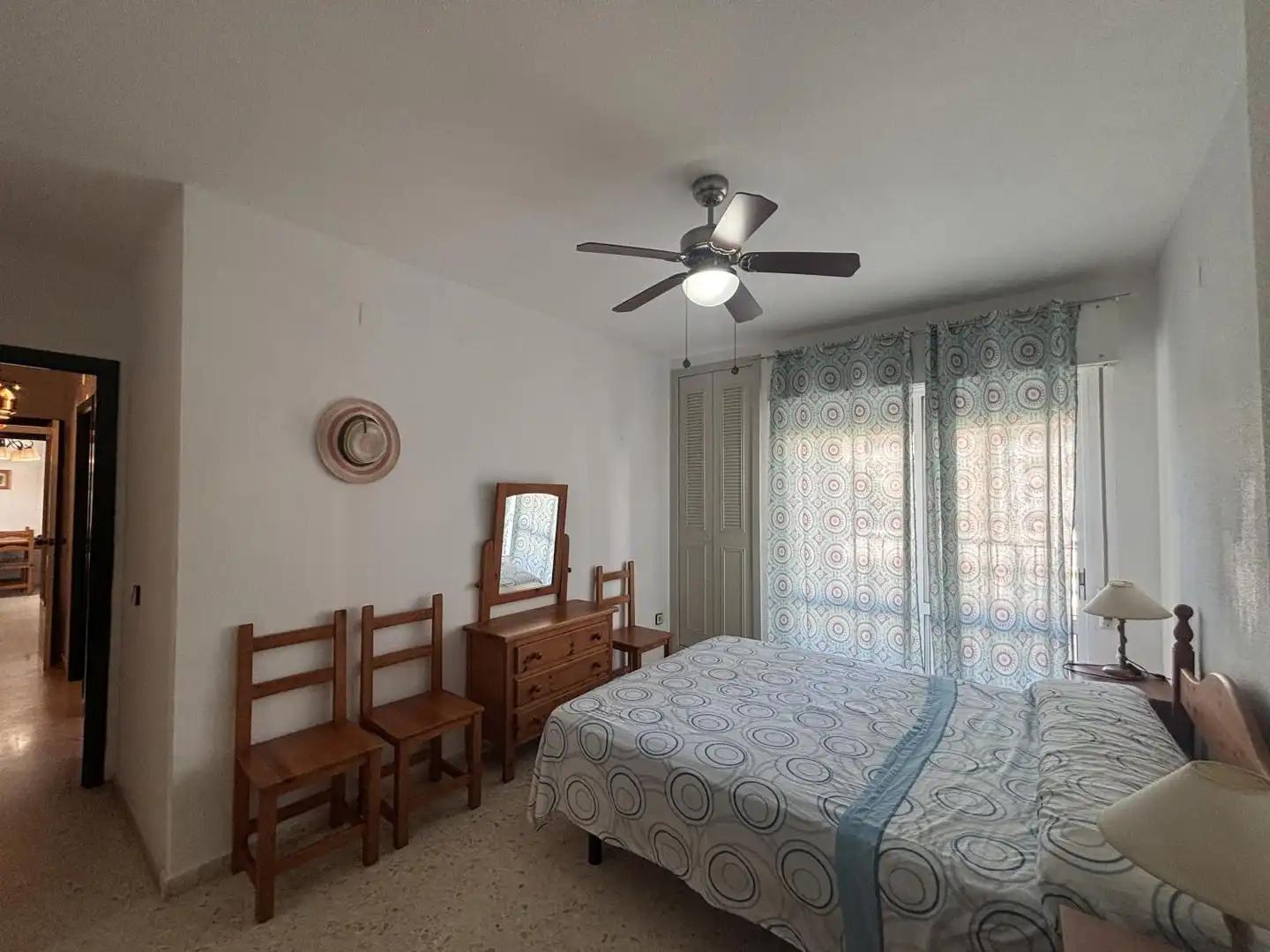 Habitación de Piso de alquiler en El Portil con Jardín privado, Terraza y Piscina