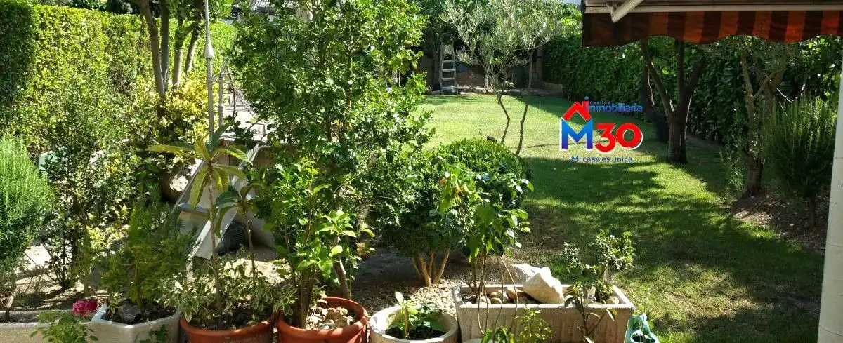 Garden of Houses for sale in Miranda de Ebro  with Heating, Terrace and Storage room