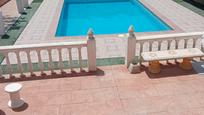 Swimming pool of House or chalet for sale in Colmenar de Oreja  with Air Conditioner, Heating and Private garden