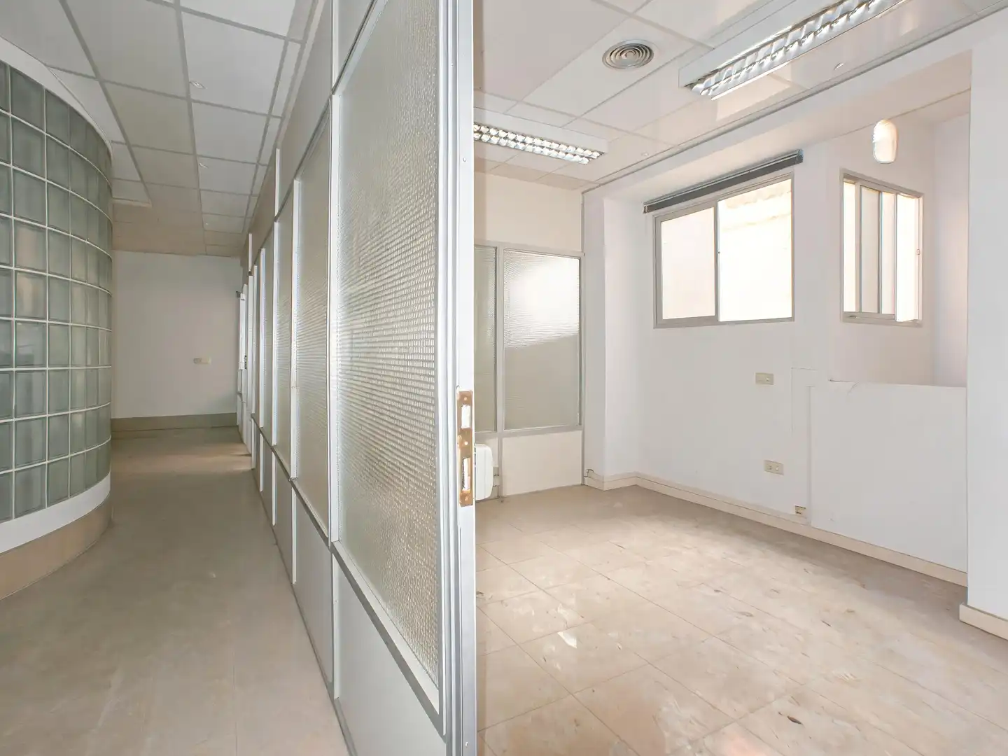 Oficina en venta en Las Palmas de Gran Canaria con Alarma