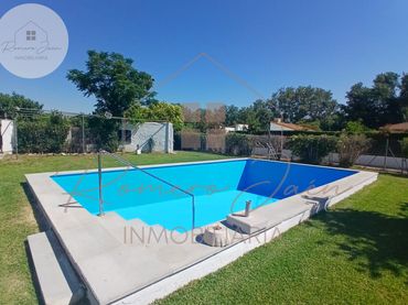 Casa amb piscina en venda a Jabalcuz