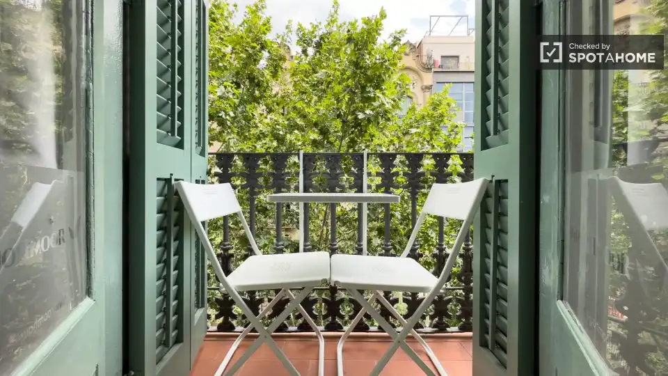 Balcony of Flat for rent in Barcelona  with Air Conditioner, Heating and Furnished