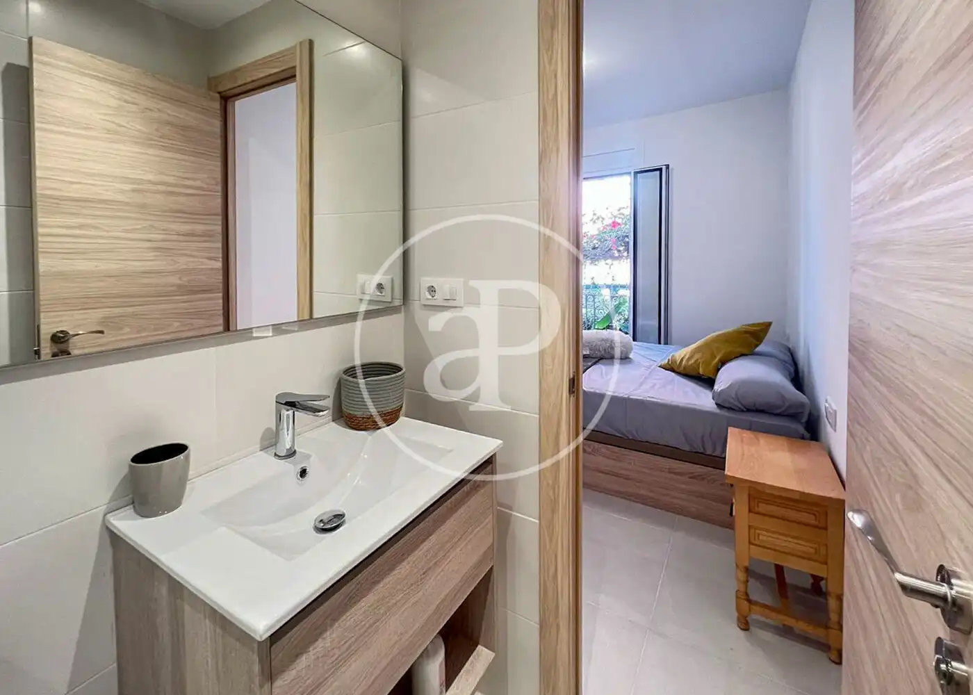 Bedroom of Houses for rent in Barcelona  with Air Conditioner, Heating and Terrace
