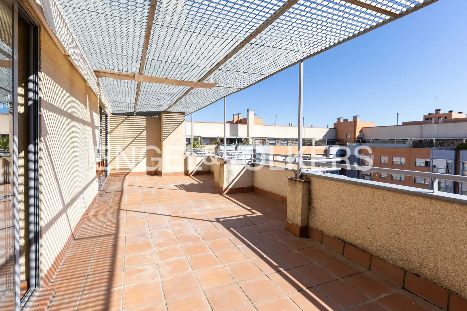 Terraza de Ático en venta en Madrid con Aire acondicionado, Calefacción y Parquet