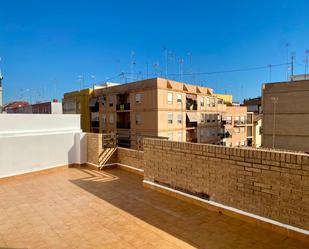 Vista exterior de Àtic en venda en  Valencia Capital amb Balcó