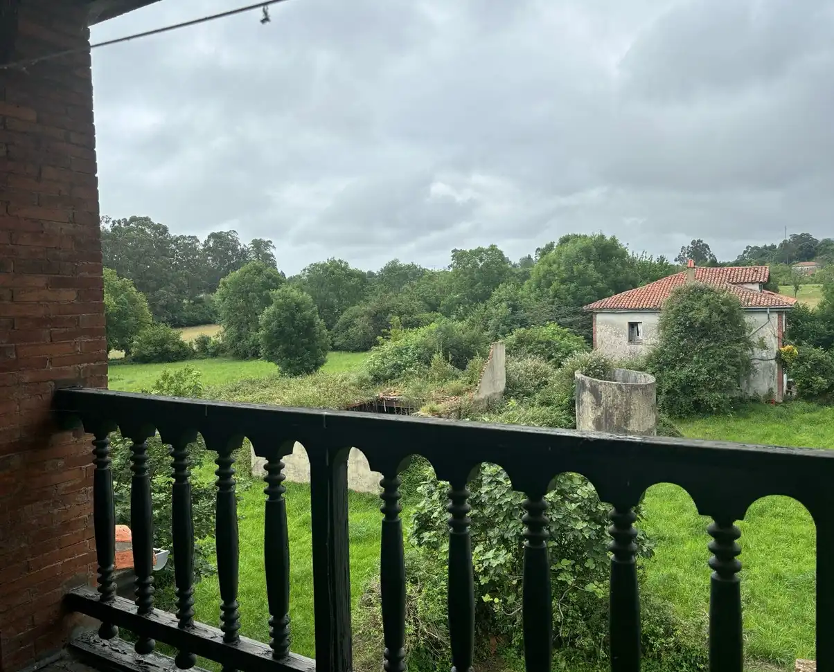 Terrasse von Country house zum Verkauf in Ribadesella mit Privatgarten, Terrasse und Balkon