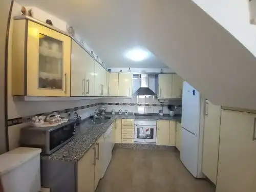 Cocina de Casa o chalet en venta en Ribeira con Terraza, Amueblado y Horno
