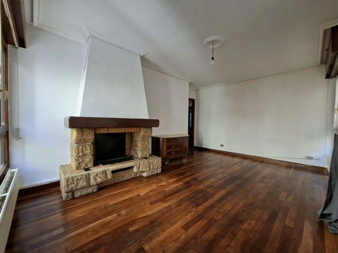 Sala d'estar de Pis en venda en Durango amb Calefacció i Terrassa