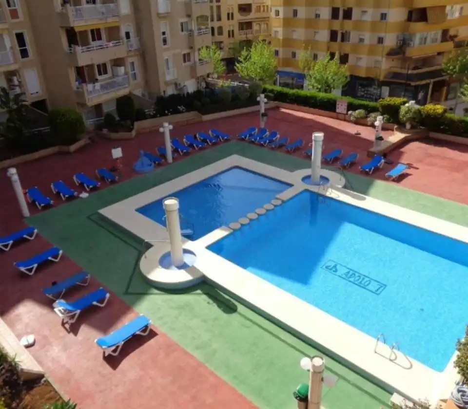 Piscina de Ático en venta en Calpe / Calp con Jardín privado, Terraza y Amueblado