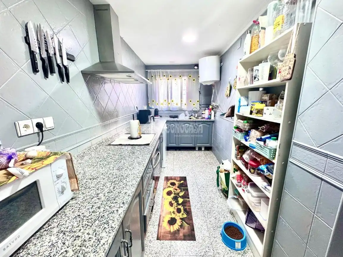 Kitchen of Flat for sale in Córdoba  with Air Conditioner, Heating and Terrace